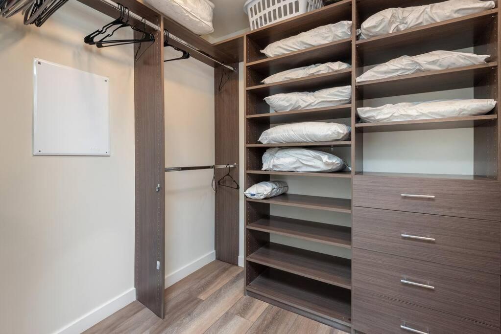 Luxurious Penthouse In Beverly Hills - Sleeps 10 Los Angeles Eksteriør billede